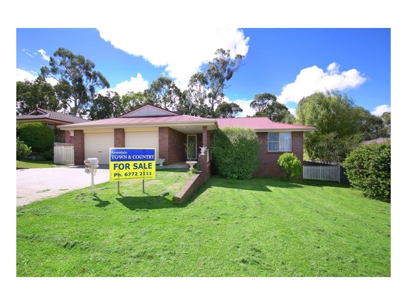 7 Todd Close, Armidale NSW 2350