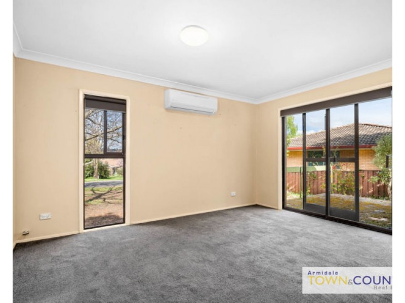 10 Sylvia Crescent, Armidale NSW 2350