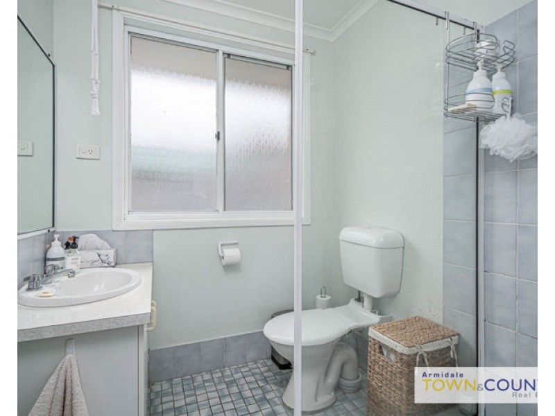 1/10 Northey Drive, Armidale NSW 2350