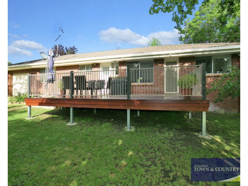 17 Chestnut Avenue, Armidale NSW 2350