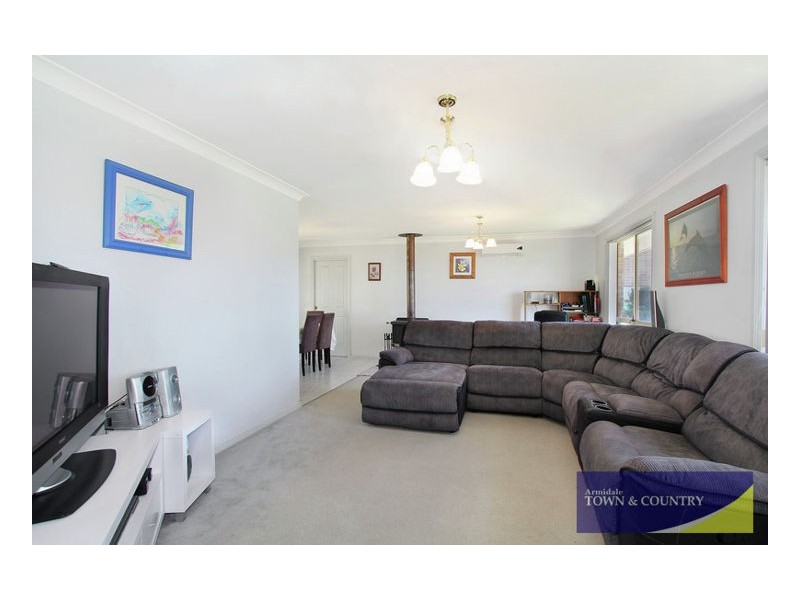 14 Aldred Avenue, Armidale NSW 2350