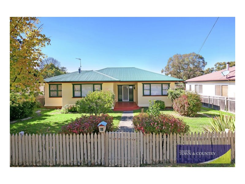 21 Rockvale Road, Armidale NSW 2350