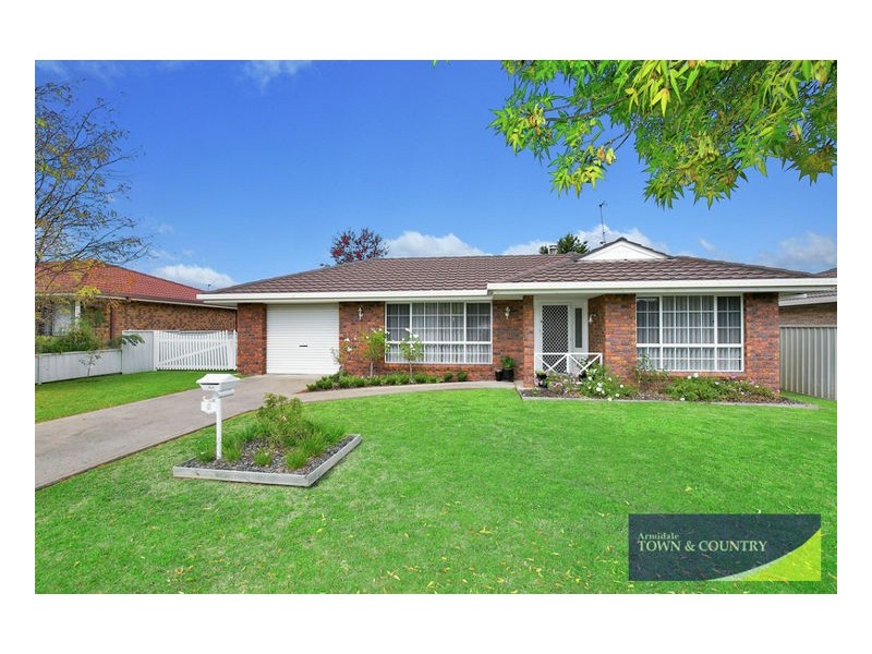 8 Newling Avenue, Armidale NSW 2350