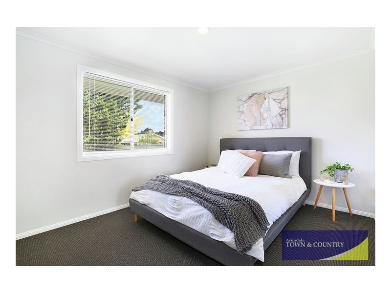 8 Newling Avenue, Armidale NSW 2350