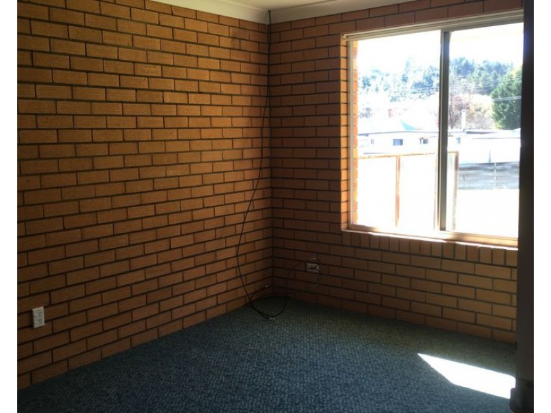 7/20 Queen Street, Uralla NSW 2358