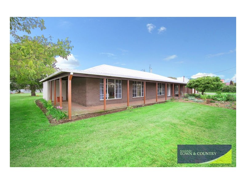 113 Ollera Street, Guyra NSW 2365