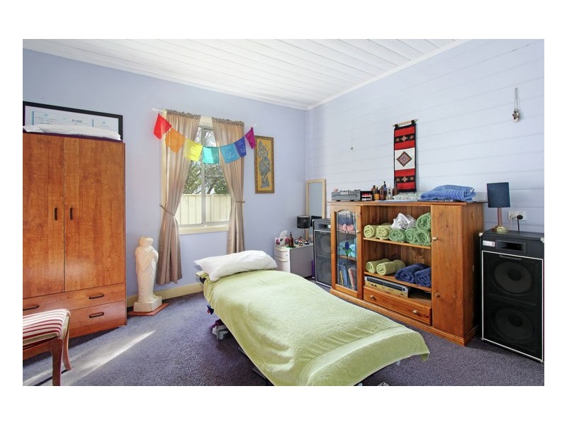 100 Golgotha Street, Armidale NSW 2350