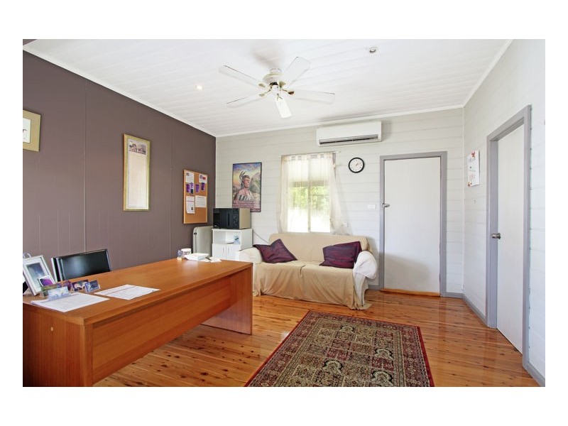 100 Golgotha Street, Armidale NSW 2350
