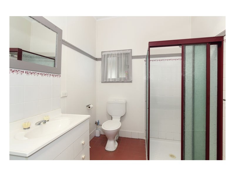 100 Golgotha Street, Armidale NSW 2350
