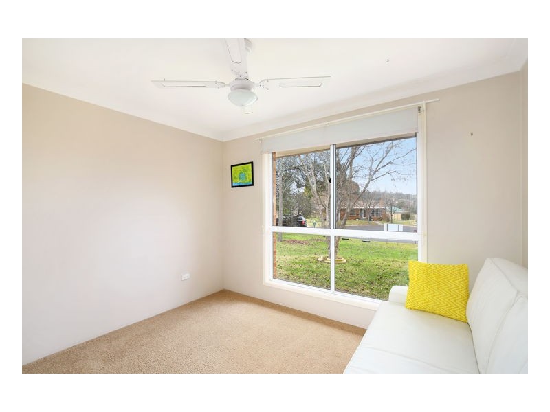 9 Howard Place, Armidale NSW 2350