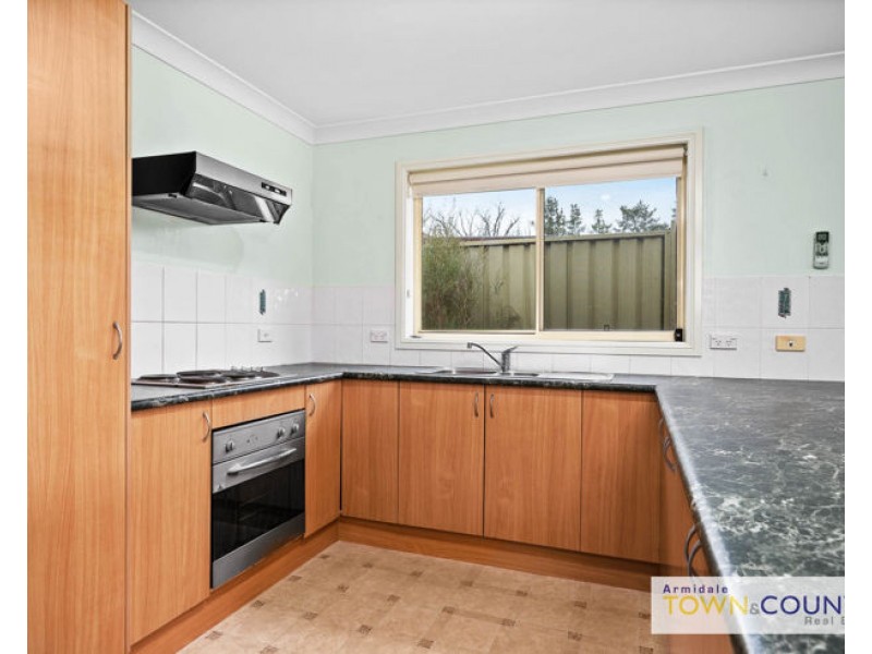 2/68 Martin Street, Armidale NSW 2350