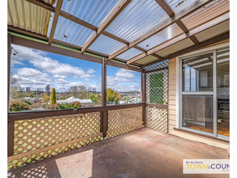 61 Faulkner Street, Armidale NSW 2350