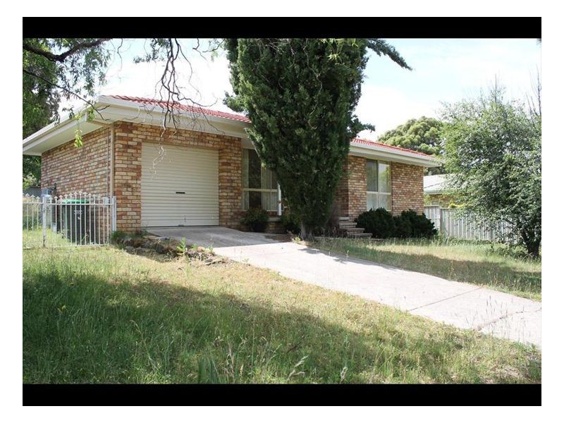 15 Verna Close, Armidale NSW 2350