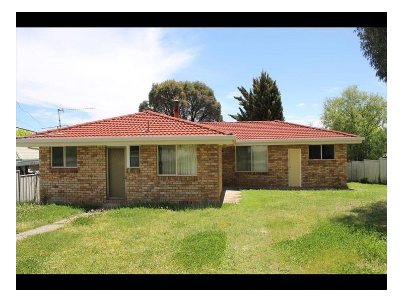 15 Verna Close, Armidale NSW 2350