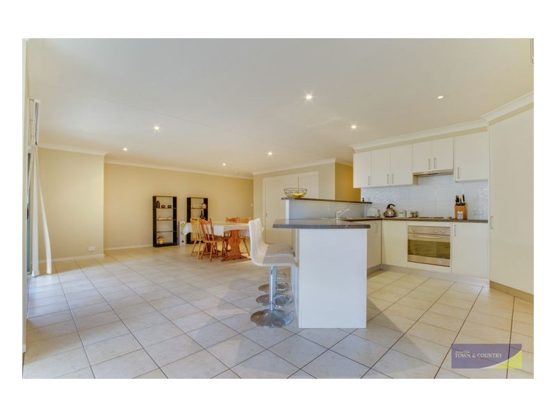 26 Rusden Court, Armidale NSW 2350