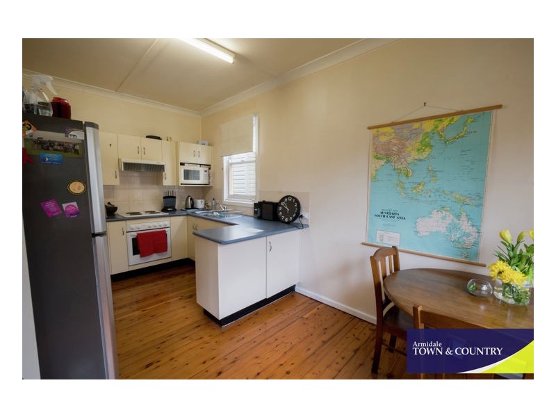 60 Newton Street, Armidale NSW 2350