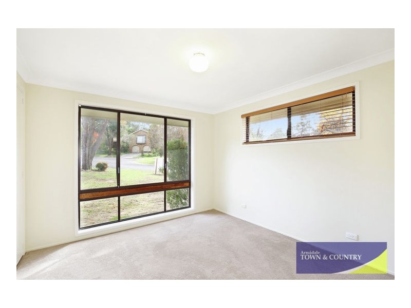 12 Stewart Crescent, Armidale NSW 2350