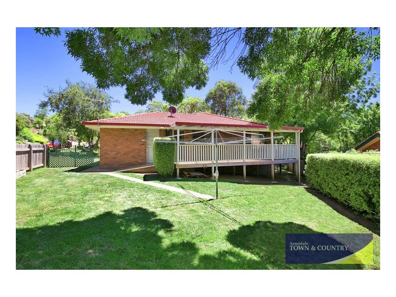 12 Stewart Crescent, Armidale NSW 2350