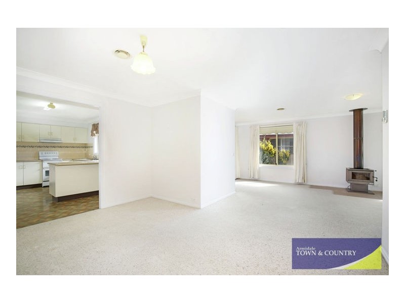 15 Ishbell Drive, Armidale NSW 2350
