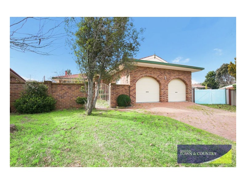 15 Ishbell Drive, Armidale NSW 2350