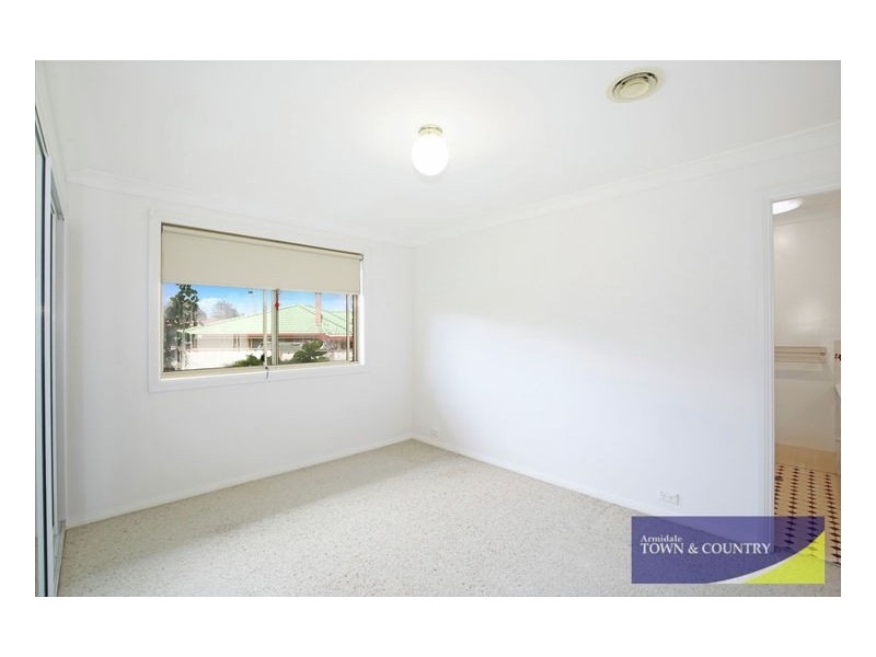 15 Ishbell Drive, Armidale NSW 2350