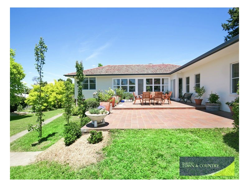 9 Cotswold Avenue, Armidale NSW 2350