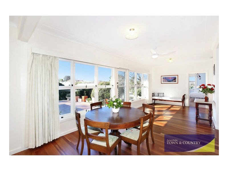 9 Cotswold Avenue, Armidale NSW 2350