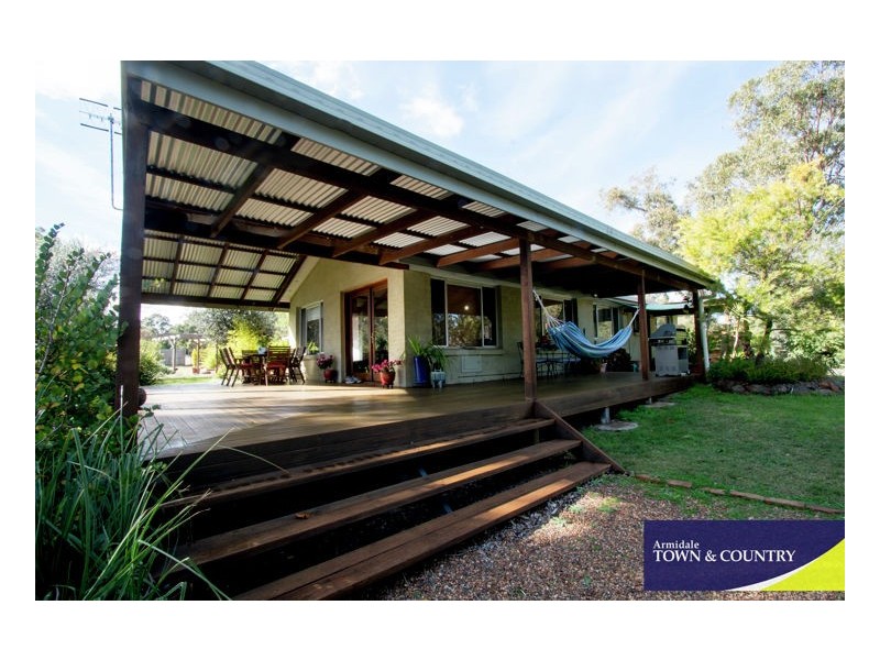 53 Budumba Road, Armidale NSW 2350