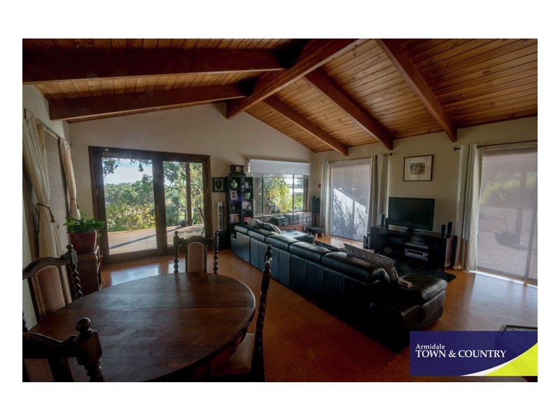 53 Budumba Road, Armidale NSW 2350