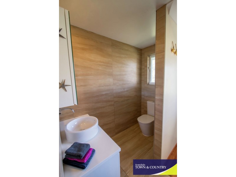 53 Budumba Road, Armidale NSW 2350