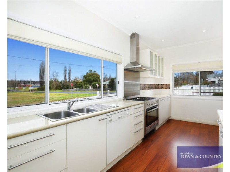 91 Taylor Street, Armidale NSW 2350