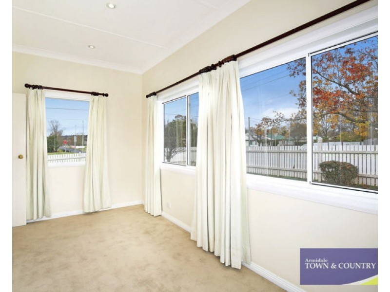 91 Taylor Street, Armidale NSW 2350