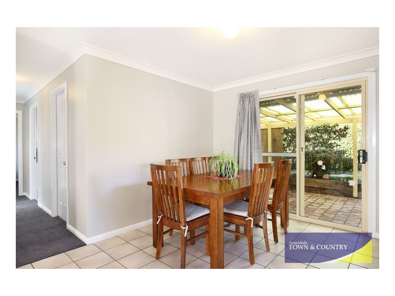 2 Florence Crescent, Armidale NSW 2350