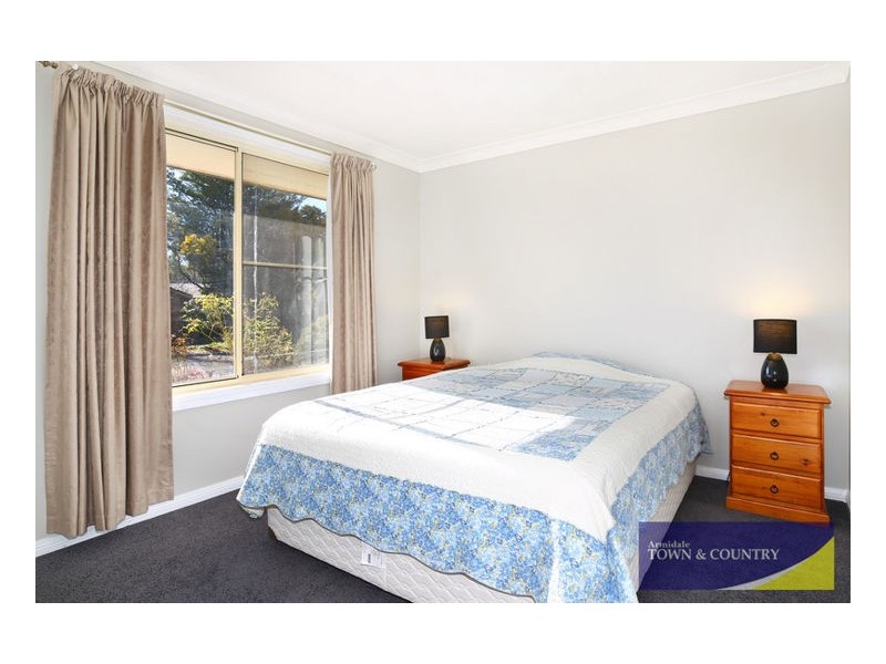 2 Florence Crescent, Armidale NSW 2350