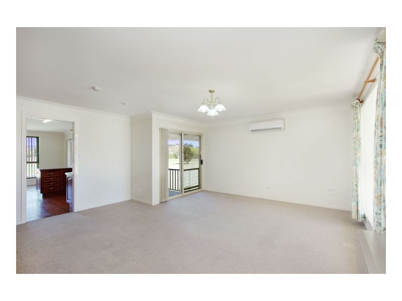 8 Chandler Close, Armidale NSW 2350