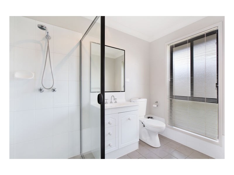 4 Earle Page Drive, Armidale NSW 2350