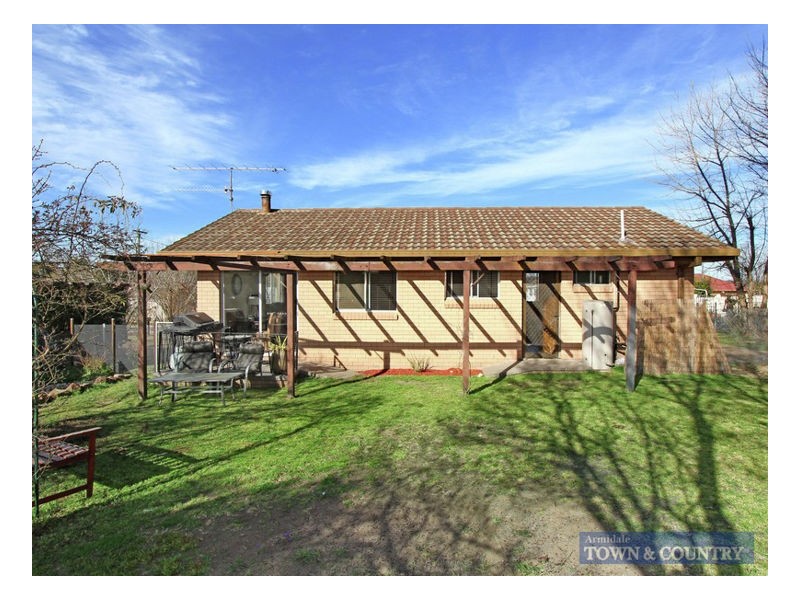 7 Marsh Street, Uralla NSW 2358