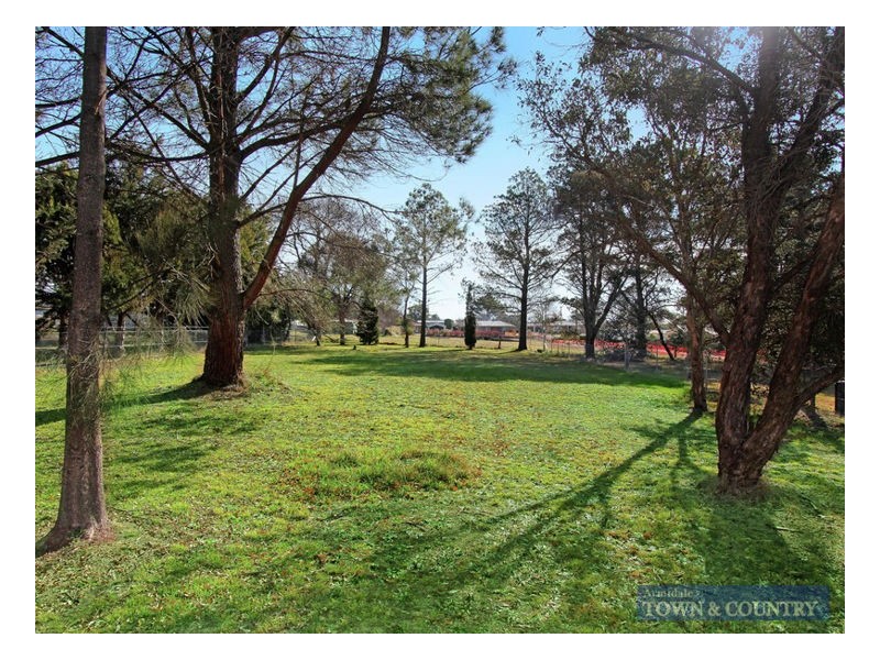 7 Marsh Street, Uralla NSW 2358