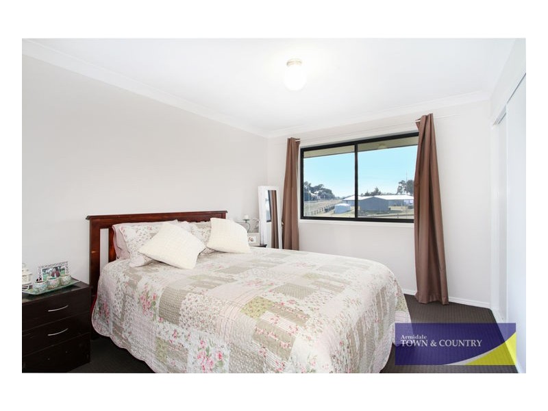 1 Sandon Close, Uralla NSW 2358