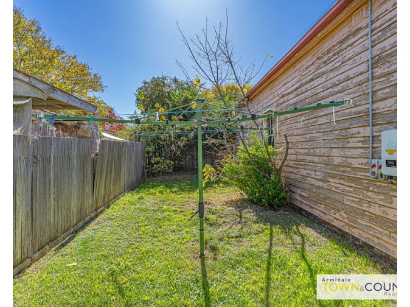 52 Niagara Street, Armidale NSW 2350
