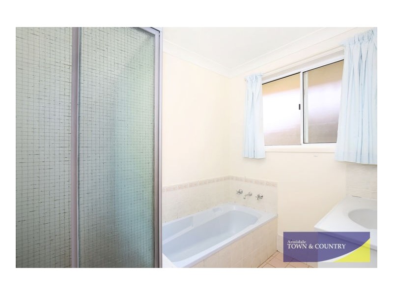 28 Alahna Drive, Armidale NSW 2350