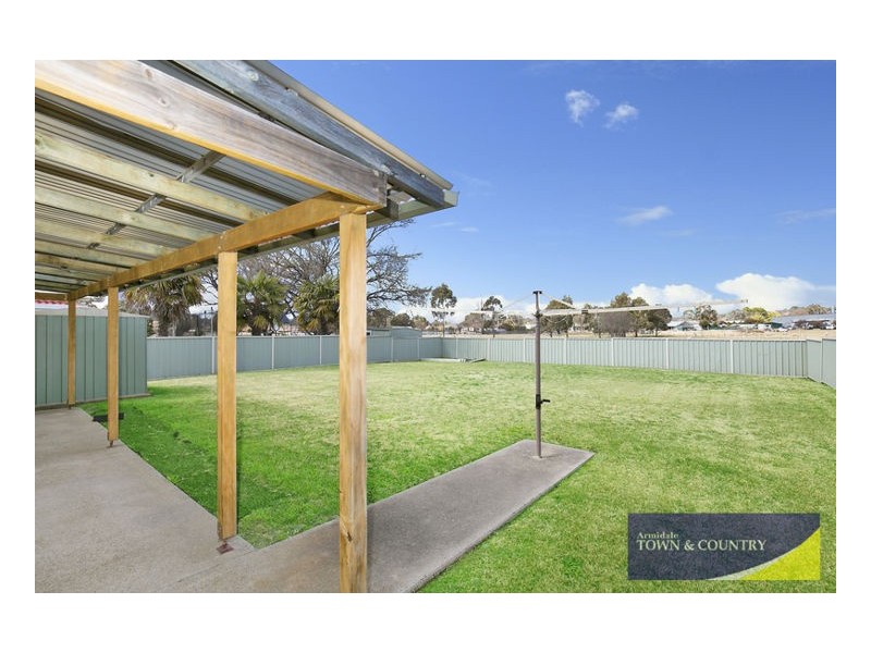 28 Alahna Drive, Armidale NSW 2350