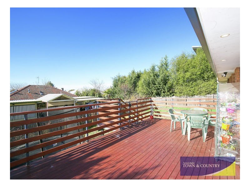 5 Laurence Avenue, Armidale NSW 2350