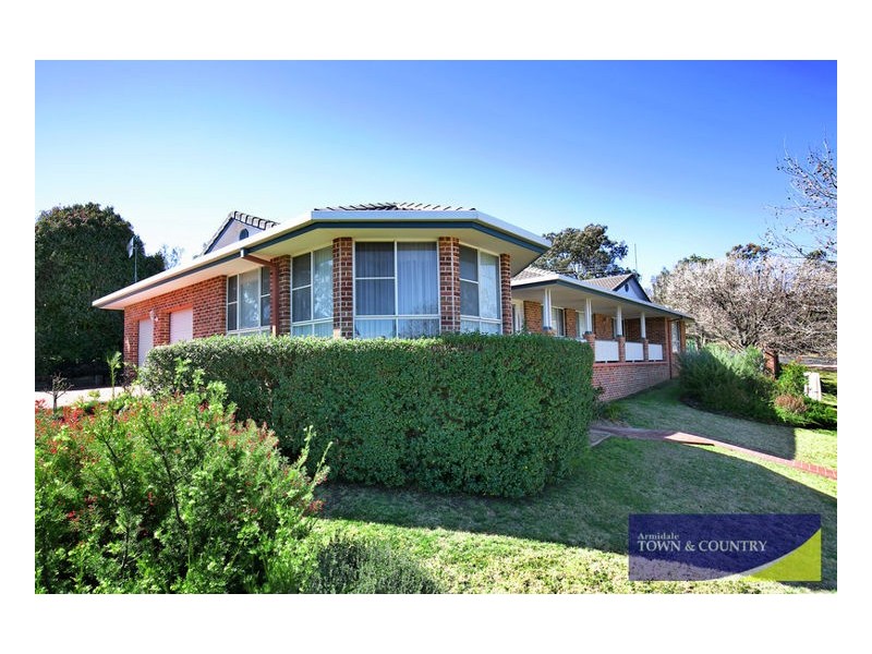1 Norris Drive, Armidale NSW 2350