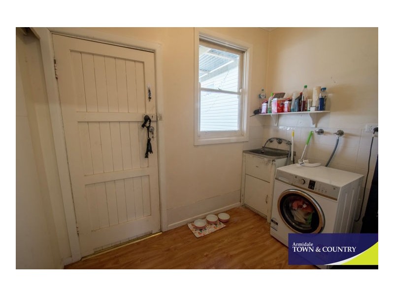 60 Newton Street, Armidale NSW 2350