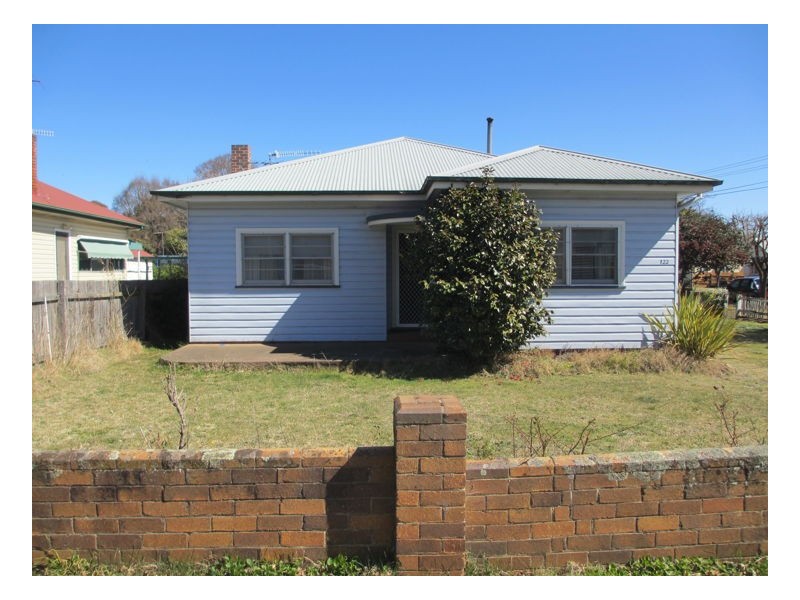 122 Niagara Street, Armidale NSW 2350