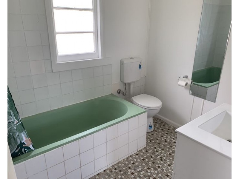 2/93-95 Donnelly Street, Armidale NSW 2350