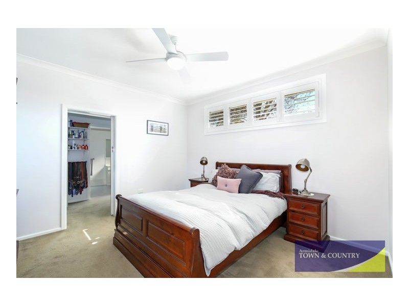 10 Holmes Avenue, Armidale NSW 2350