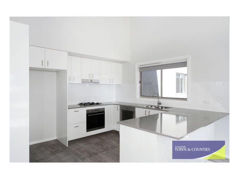 10 Hinton Terrace, Armidale NSW 2350