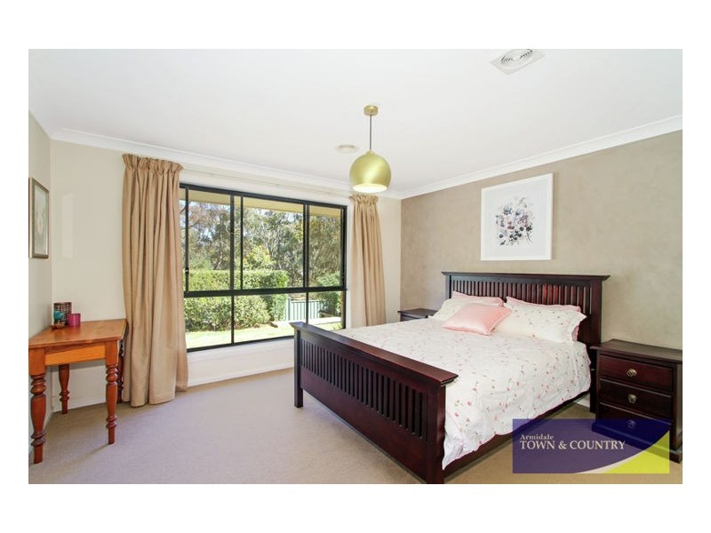 59 Norris Drive, Armidale NSW 2350